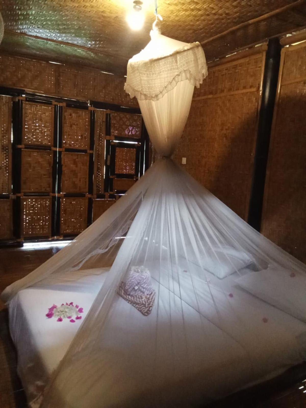 Mahkota Atia Bungallow Praya Buitenkant foto